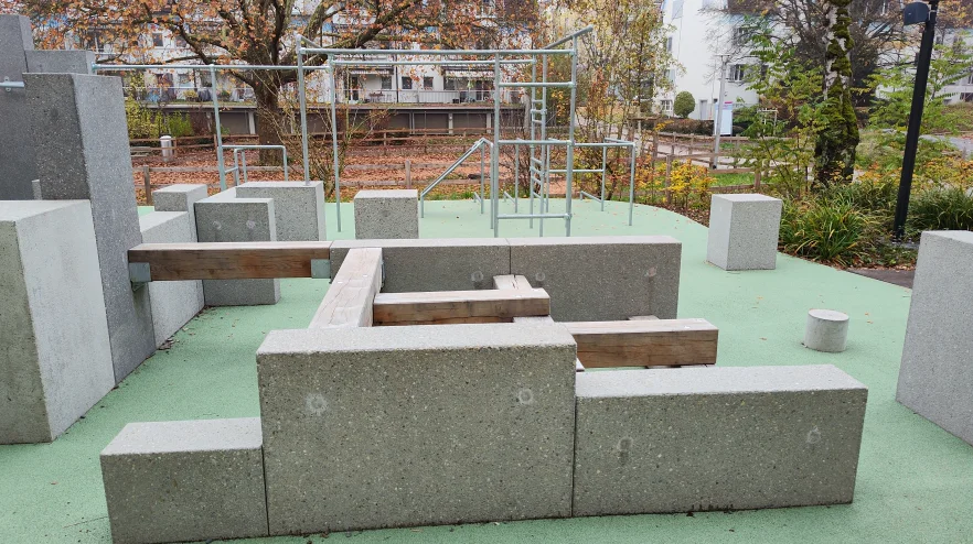 Parkour-Lines aus Holz und Beton in Zürich